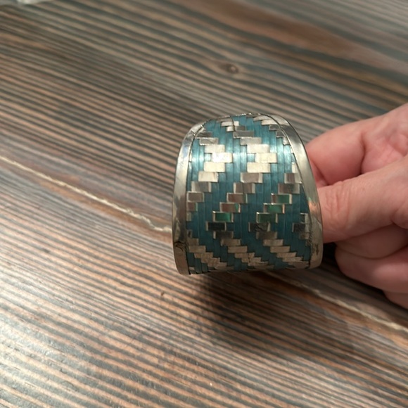 Ladies Turquoise/Silver Cuff Bracelet - Picture 4 of 5